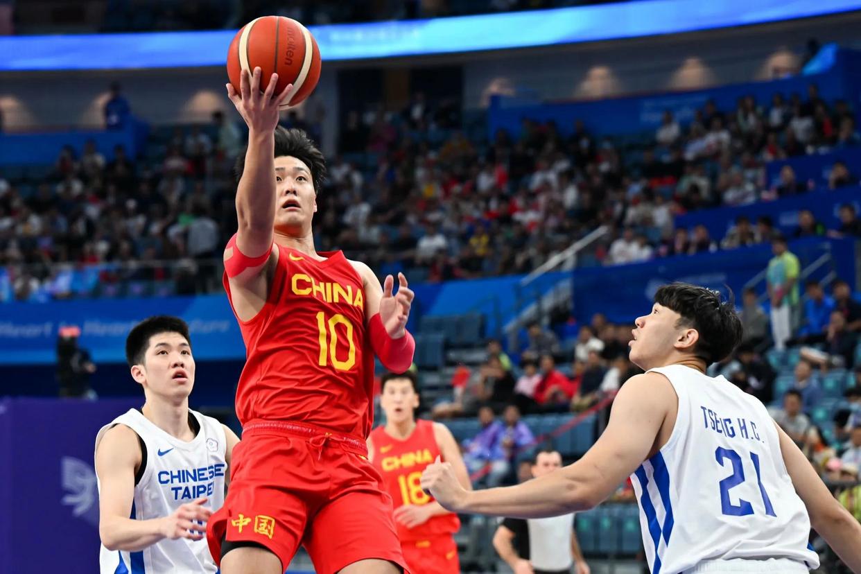 直播8在线观看篮球_(直播8在线直播观看篮球)