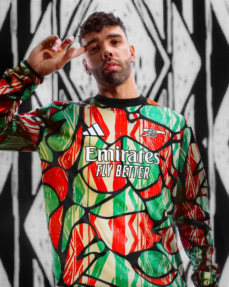 阿森纳发布新赛季第二客场球衣新球衣致敬老主场的简单介绍  第1张