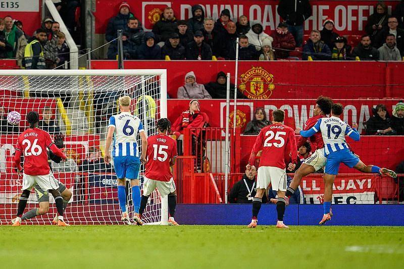 英超曼联4-2布莱顿姆伯莫双响库尼亚打入曼联处子球的简单介绍