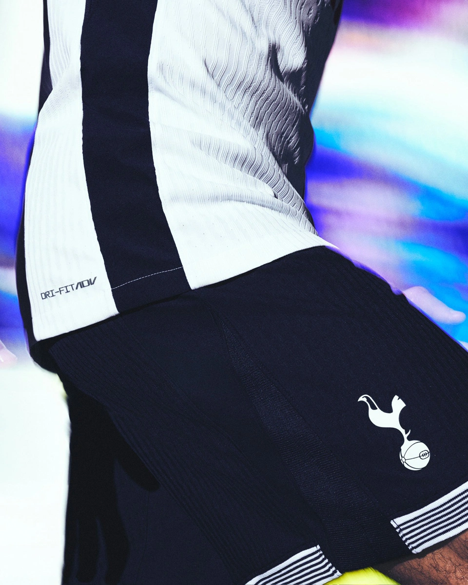 包含热刺新赛季主场球衣发布延续上赛季的设计的词条 第1张 包含热刺新赛季主场球衣发布延续上赛季的设计的词条 第1张