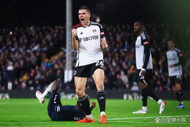 包含帕利尼亚回英超后表现出色获评全场最高分的词条 第1张 包含帕利尼亚回英超后表现出色获评全场最高分的词条 第1张