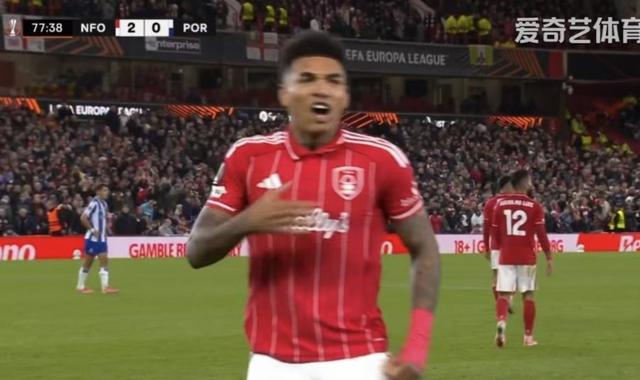 包含诺丁汉森林结束10场不胜肖恩戴奇首战取得开门红的词条