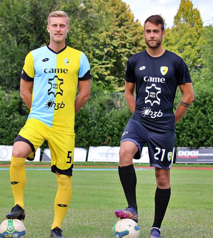 包含意丙A组：阿尔齐尼亚诺VS多洛米蒂贝卢诺的词条