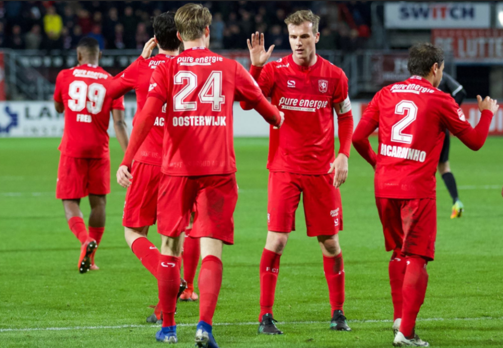 荷甲兹沃勒VS特温特预测分析特温特往绩交锋占优的简单介绍 第2张 荷甲兹沃勒VS特温特预测分析特温特往绩交锋占优的简单介绍 第2张