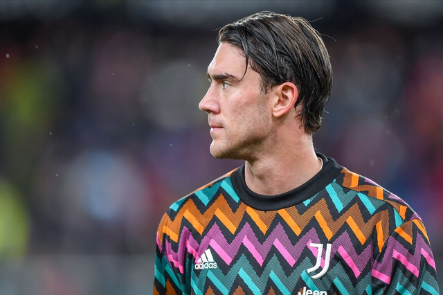 关于曝罗马正在考虑引进科斯蒂奇评估引进球员的可能性的信息