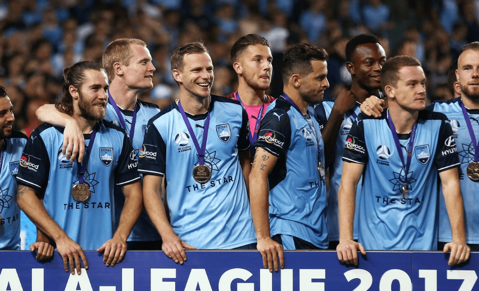 包含澳超女：纽卡斯尔喷射机女足VS西悉尼流浪者女足的词条