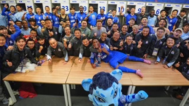 包含申花最强阵容回归中超争冠进入白日化的词条  第2张