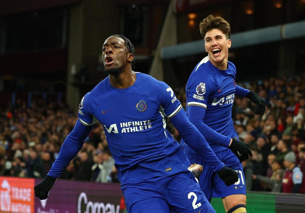 关于曝切尔西继续与西蒙斯谈判球员所有权归巴黎的信息 第2张 关于曝切尔西继续与西蒙斯谈判球员所有权归巴黎的信息 第2张