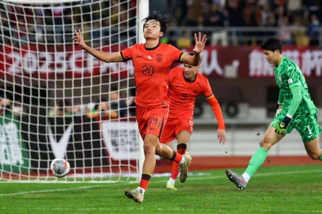 韩媒:中国男足太弱国足完败韩国 第1张 韩媒:中国男足太弱国足完败韩国 第1张