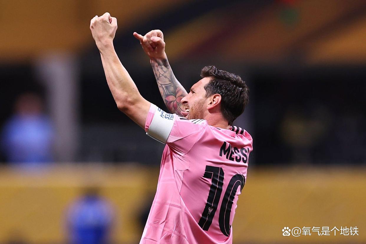 包含曝梅西将至少伤缺3-4周明日将接受检查的词条