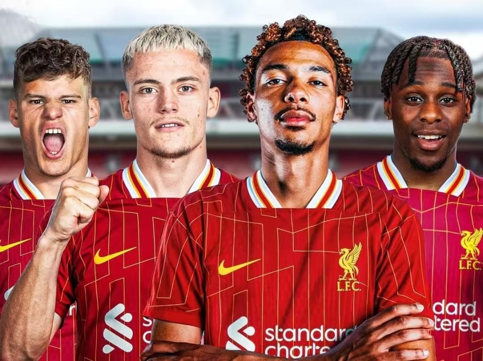 包含贝西克塔斯有意租借基耶萨利物浦更希望留住球员的词条