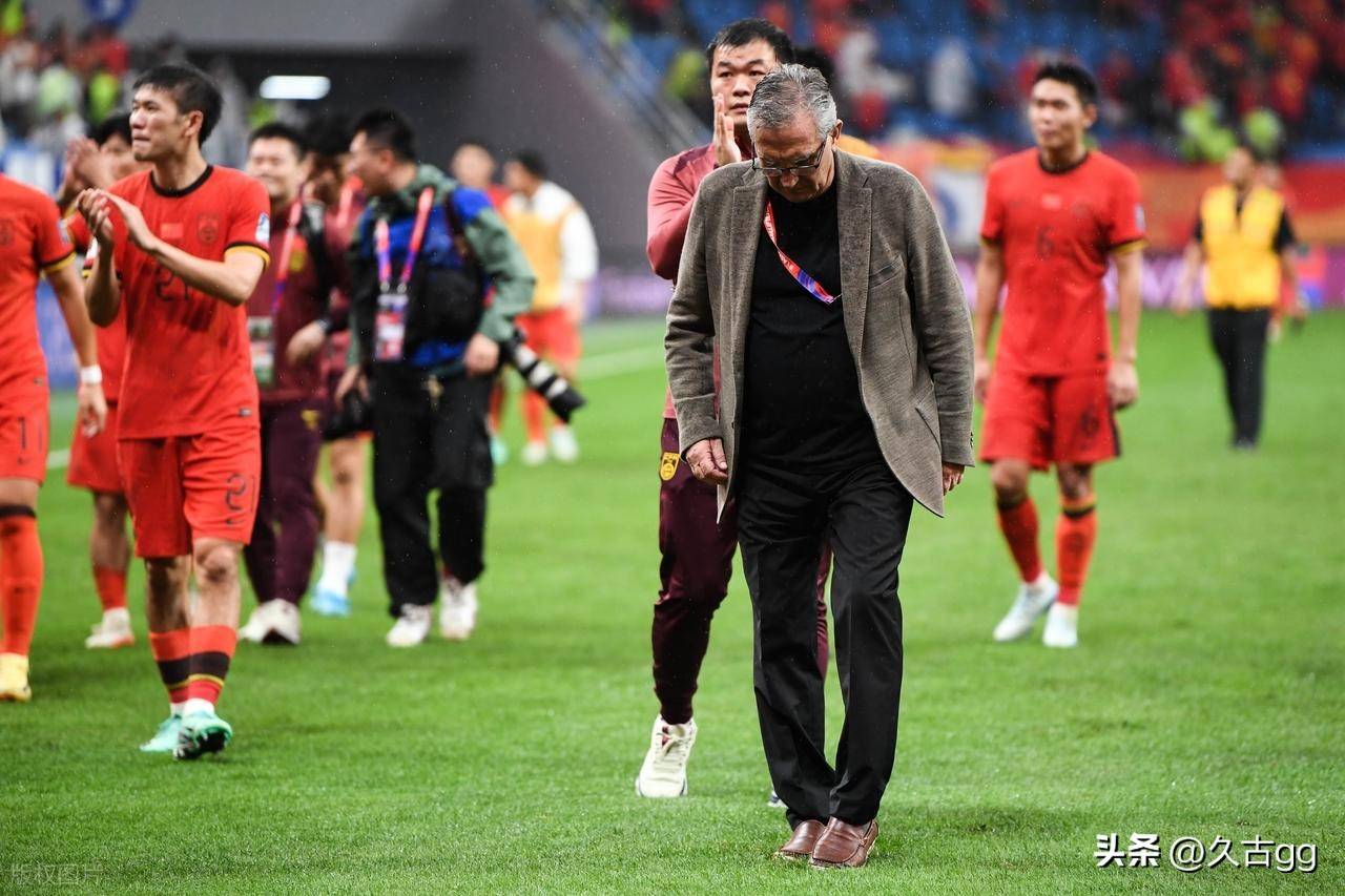 关于单后腰与用人混乱是国足失利主要原因伊万科维奇需承担主要责任的信息 第2张 关于单后腰与用人混乱是国足失利主要原因伊万科维奇需承担主要责任的信息 第2张