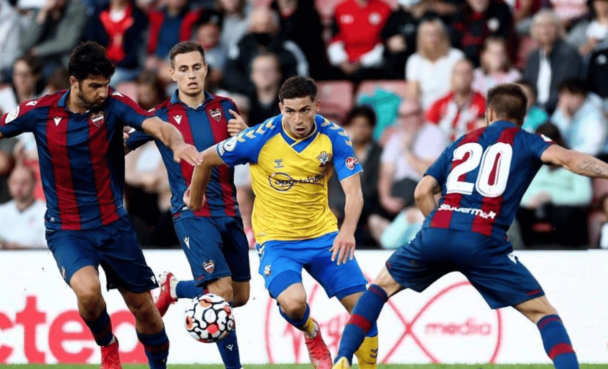 葡超法马利康VS圣克拉拉预测分析法马利康热身赛表现不错的简单介绍 第2张 葡超法马利康VS圣克拉拉预测分析法马利康热身赛表现不错的简单介绍 第2张