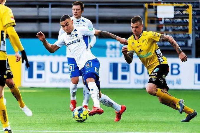 关于芬超赫尔辛基VS埃尔维斯今日比分埃尔维斯保持面对赫尔辛基连胜战绩的信息