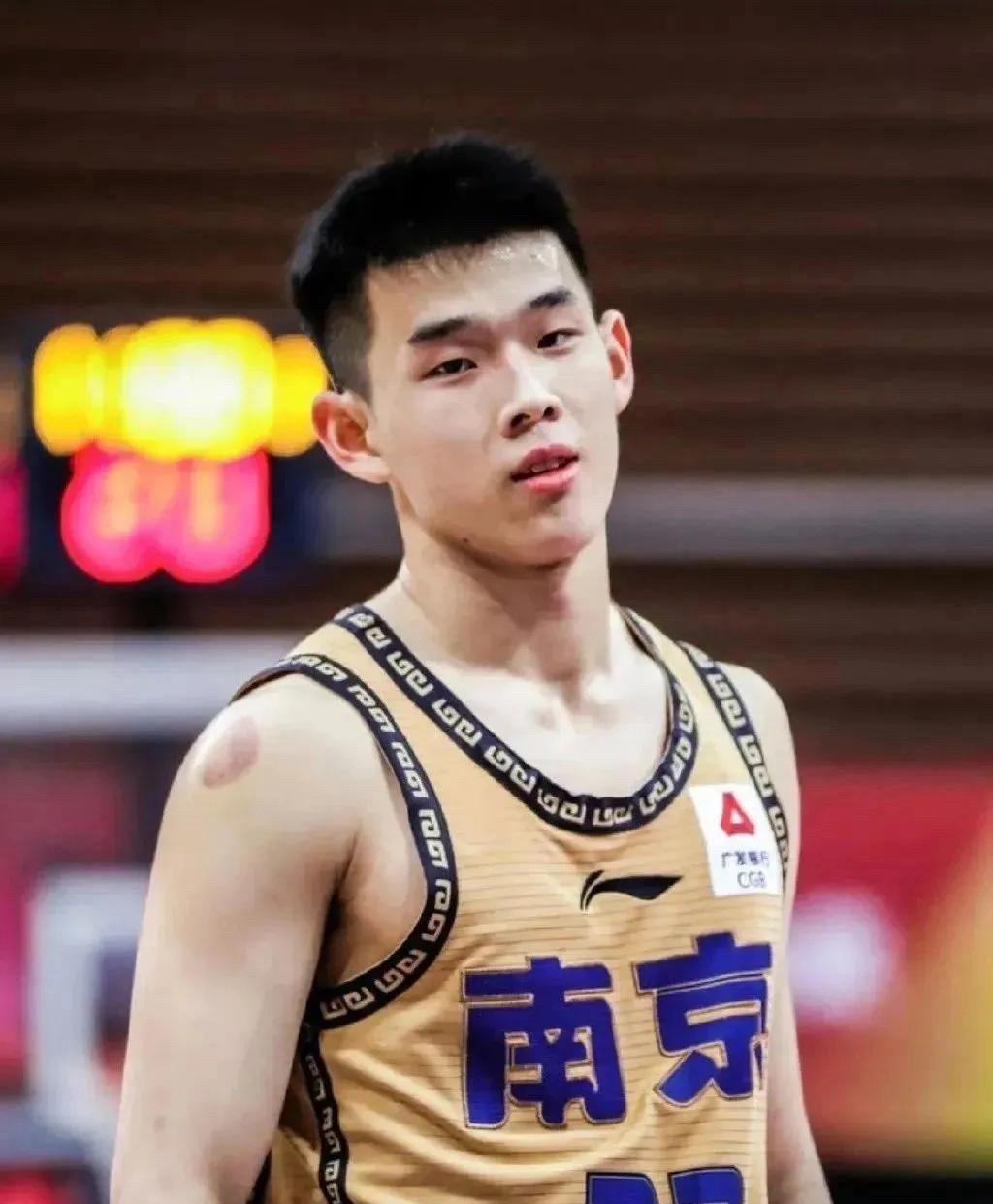 包含林葳被NBAG联赛选中第8顺位加盟德克萨斯传奇队的词条 第2张 包含林葳被NBAG联赛选中第8顺位加盟德克萨斯传奇队的词条 第2张