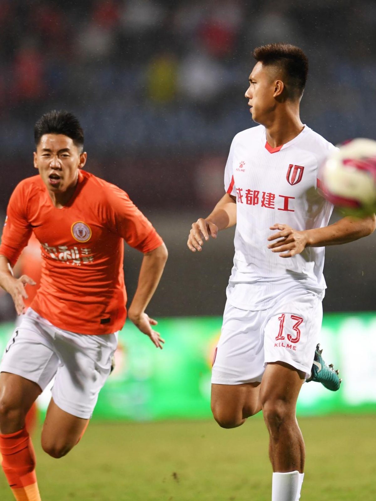 中超大连英博1-0浙江队马莱莱进球制胜的简单介绍