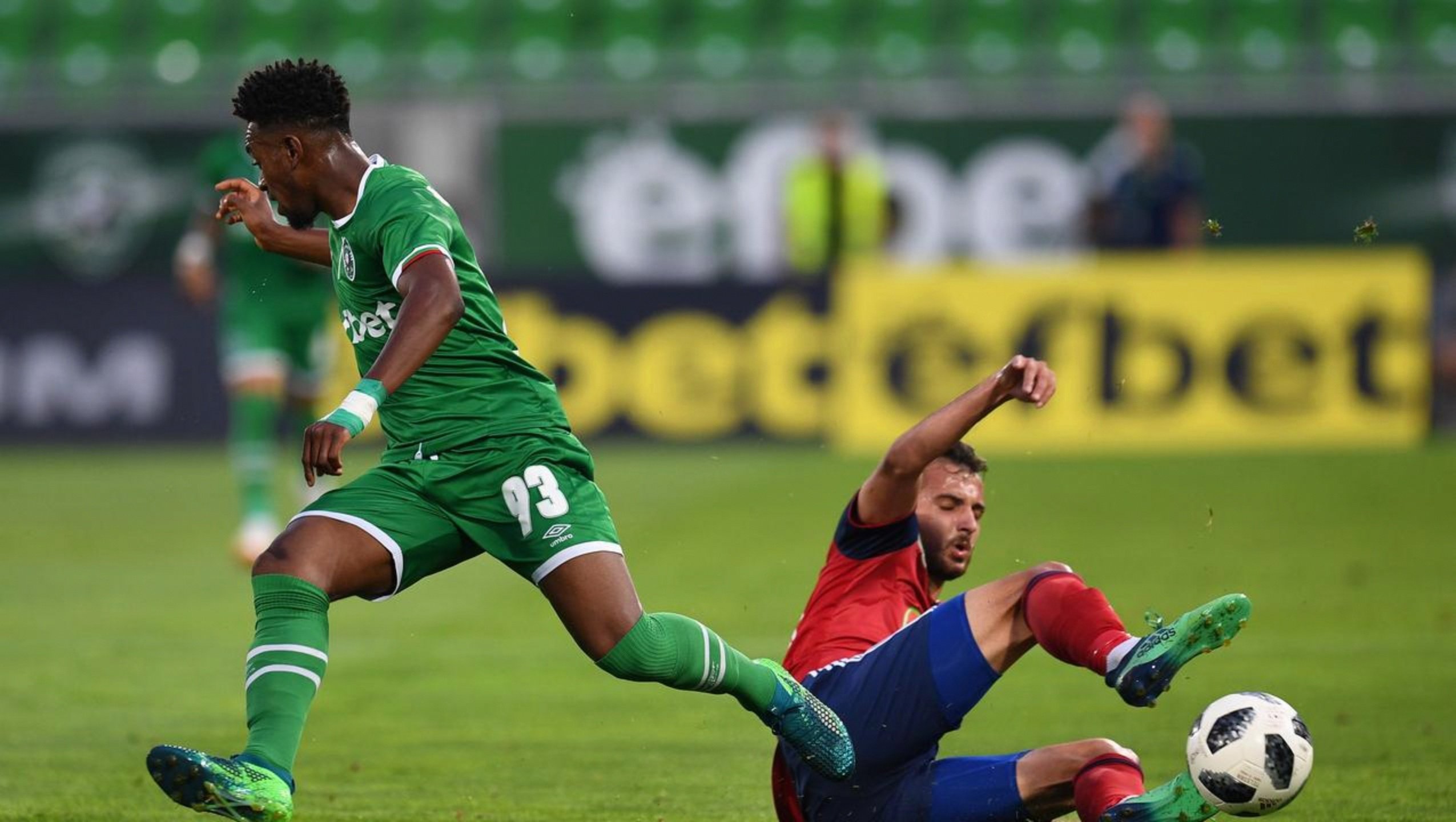 包含欧联杯布加勒斯特星VS阿伯丁预测分析双方首回合战成平局的词条